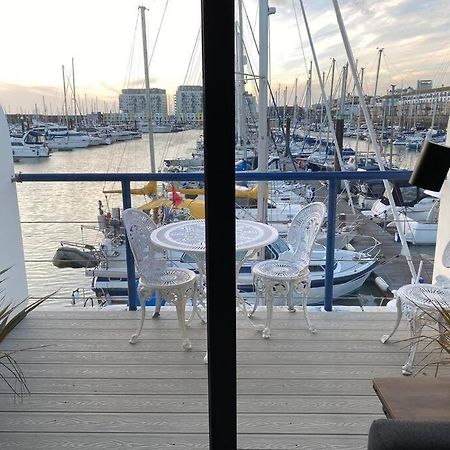 Seascape - Floating Home At Brighton Marina With Free Parking Exterior photo